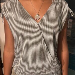 Maurices Top Womens M White Black Check Plaid Stretch Wrap Front